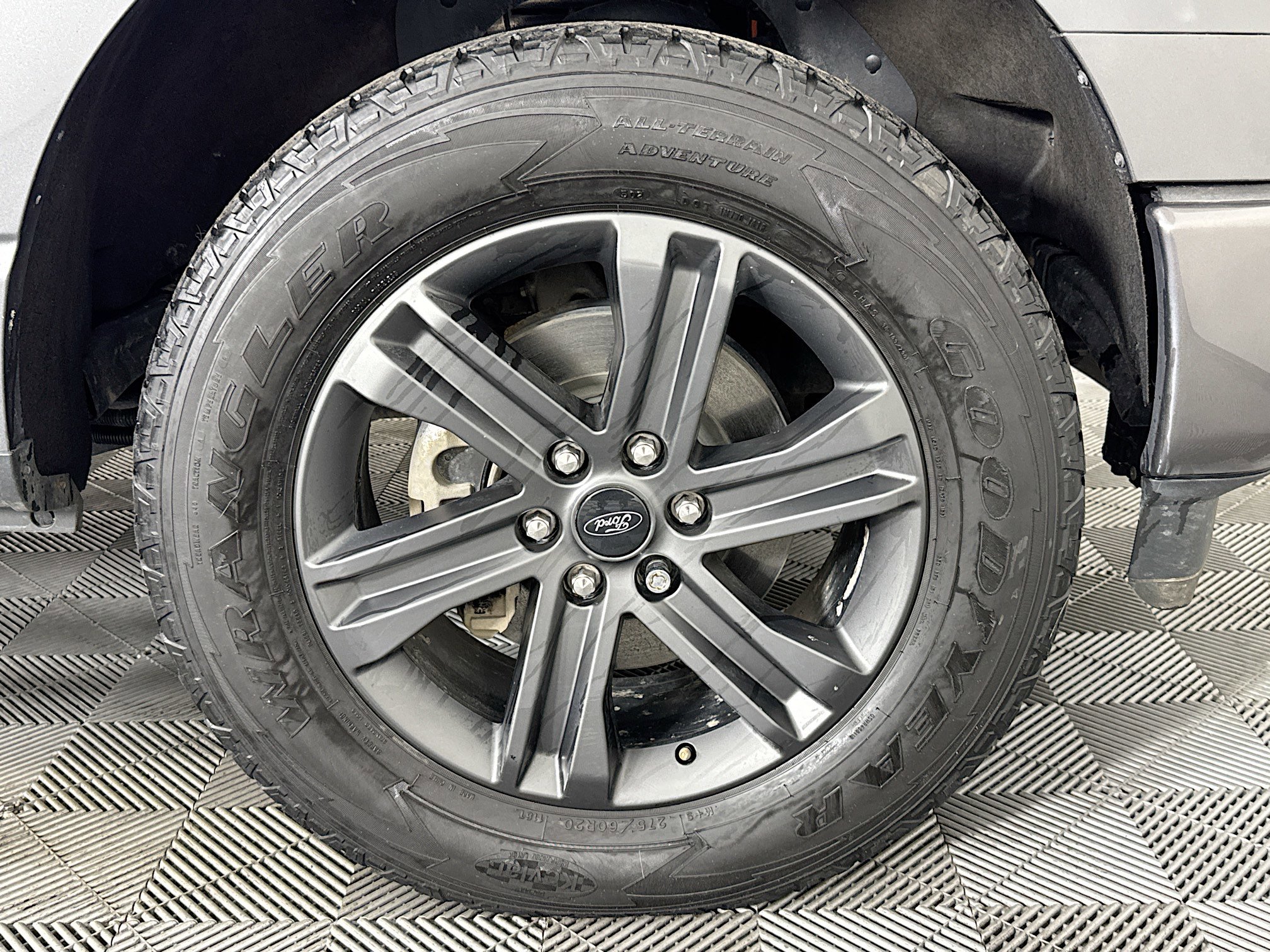 Used 2023 Ford F150 Lariat w/ Equipment Group 502A High image 31