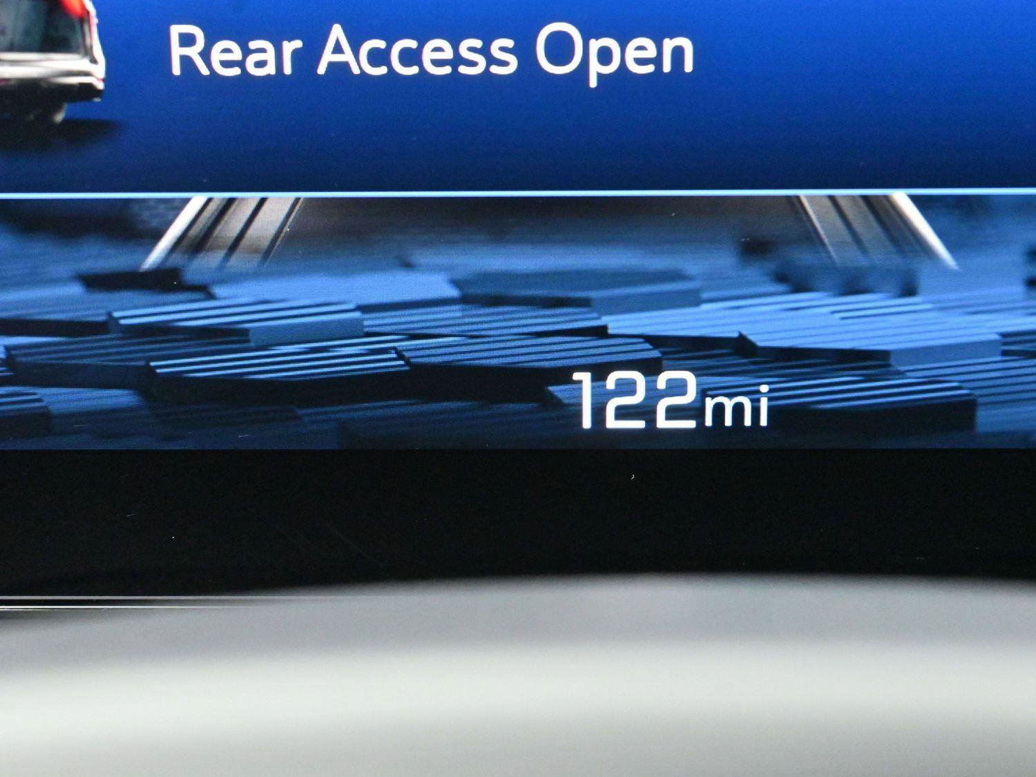 Used 2025 Chevrolet Tahoe Z71 w/ Z71 Off-Road Package image 24