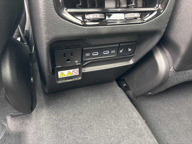 New 2027 Jeep Grand Cherokee Limited AWD/4WD image 13