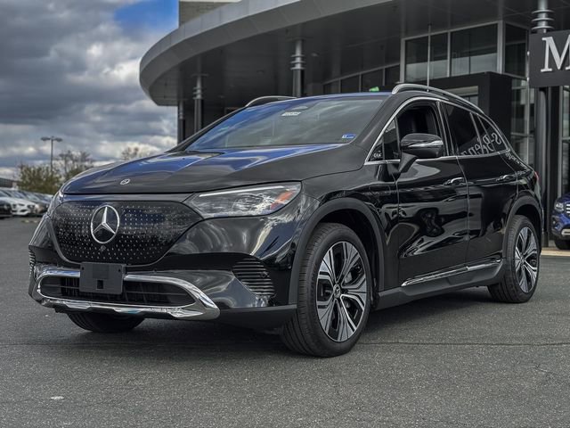 New 2026 Mercedes-Benz EQE 320 4MATIC SUV image 3