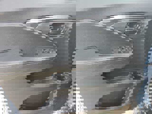 Used 2023 Honda Passport EX-L image 10