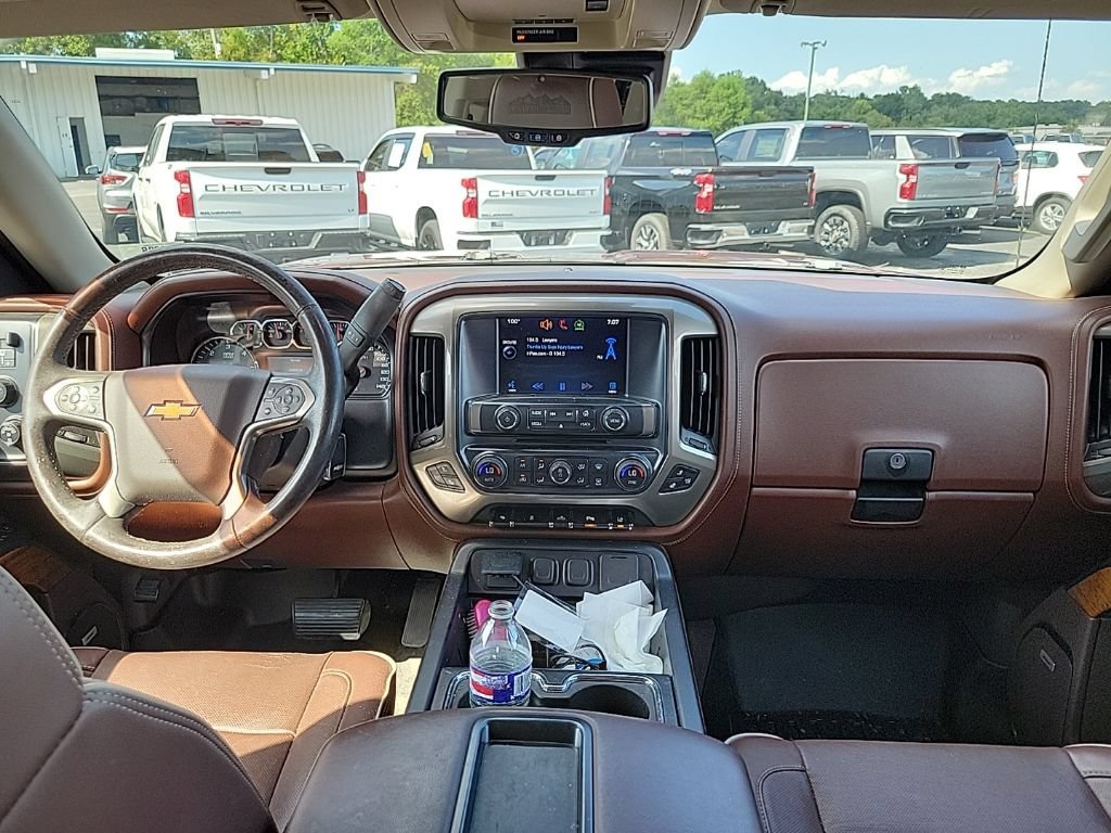 Used 2014 Chevrolet Silverado 1500 High Country w/ High Country Premium Package AWD/4WD image 16