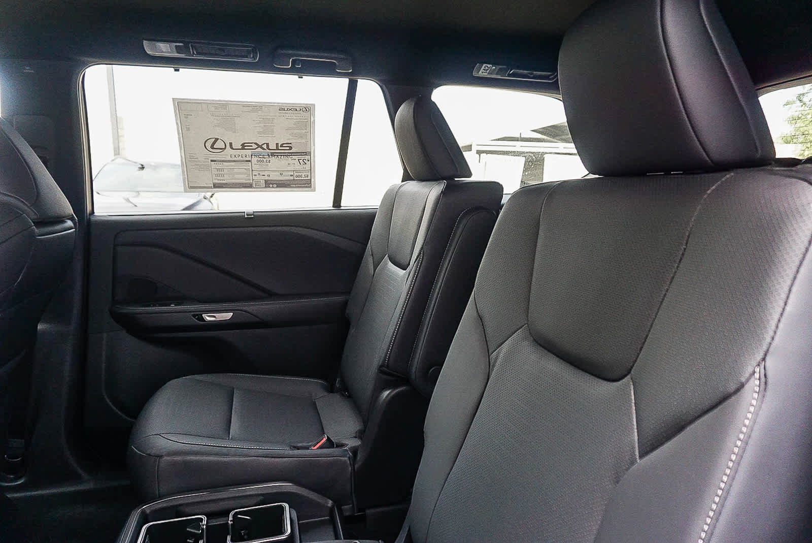 New 2026 Lexus TX 500h AWD image 18