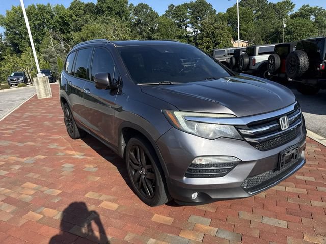 Used 2017 Honda Pilot Touring image 19