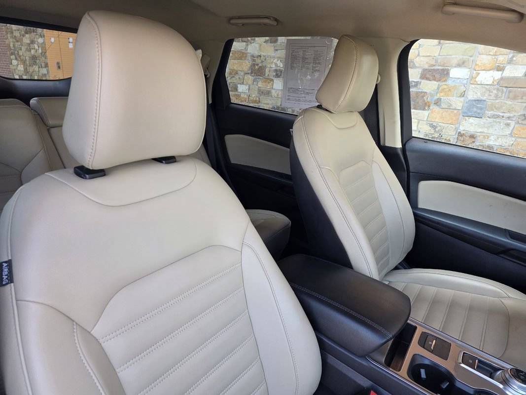 Used 2023 Ford Edge SEL AWD/4WD image 28