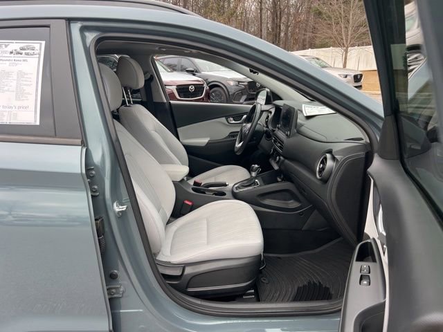 Used 2022 Hyundai Kona SEL w/ Convenience Package image 32