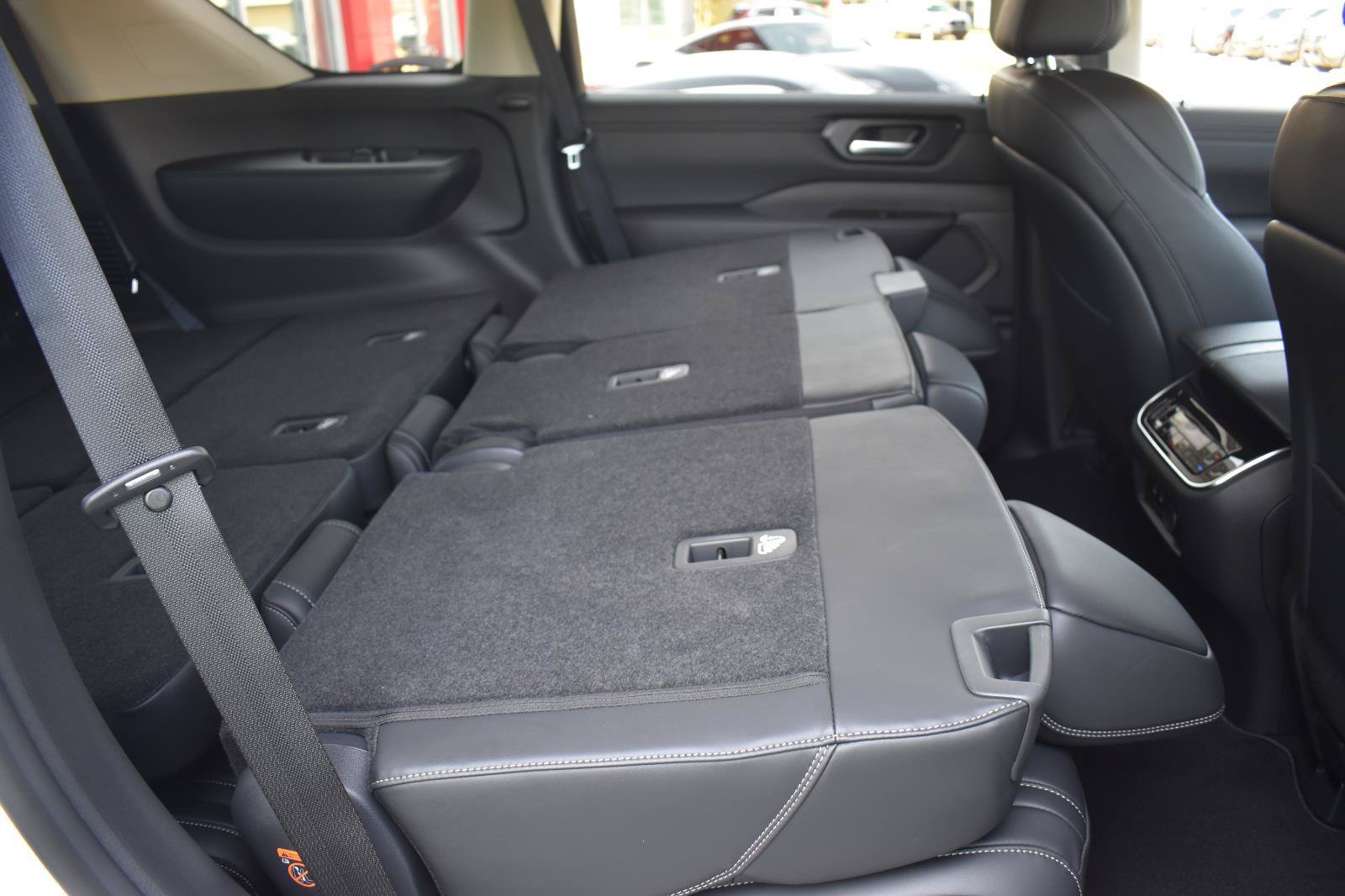 New 2026 Nissan Armada SV RWD image 69