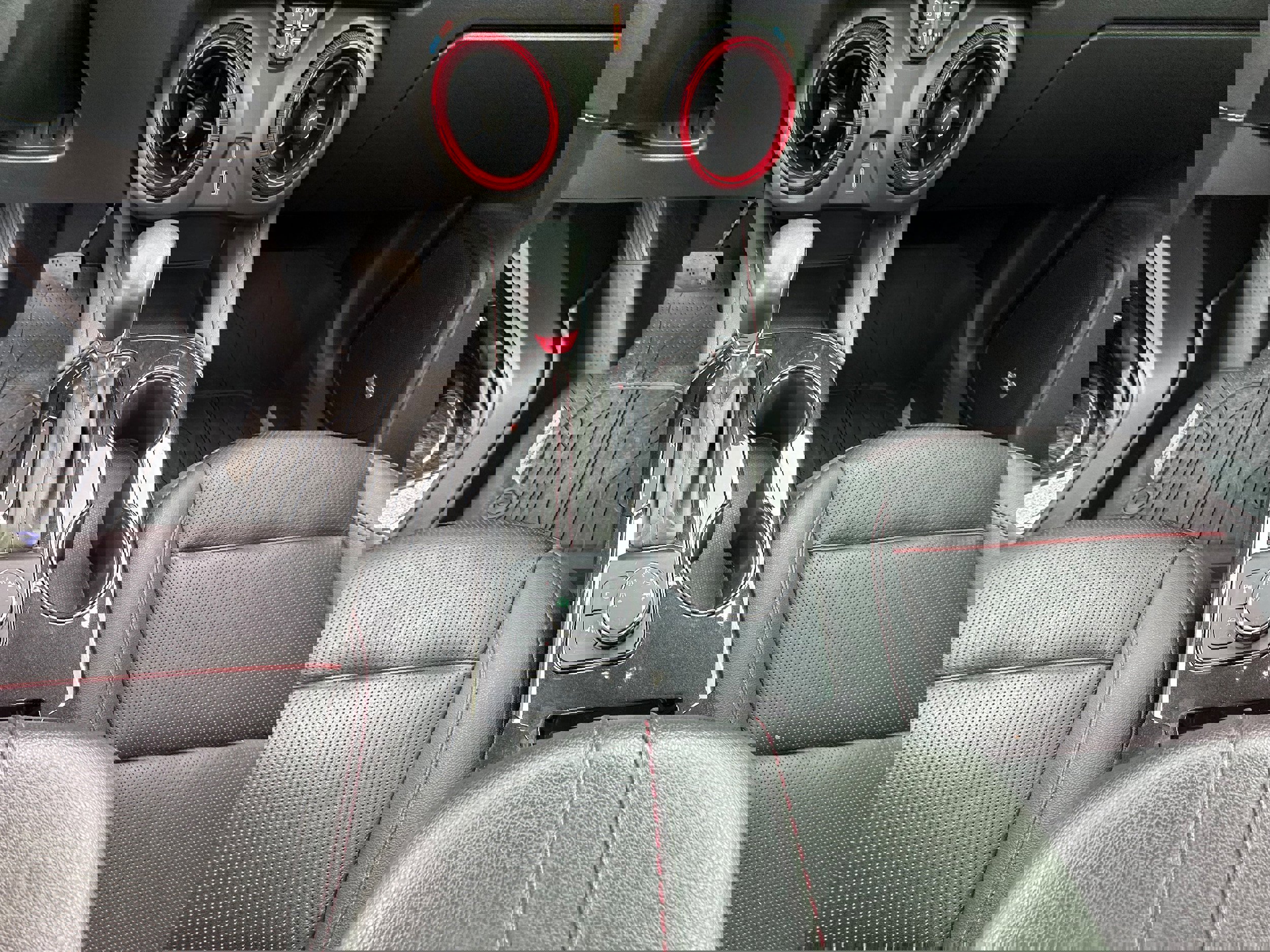 Used 2022 Chevrolet Blazer RS w/ Enhanced Convenience Package image 32