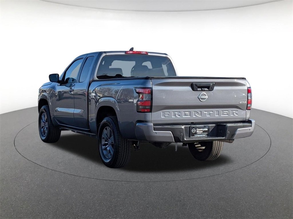 Used 2025 Nissan Frontier SV image 7