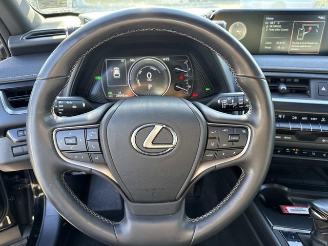 Used 2021 Lexus UX 250h w/ Premium Package image 28