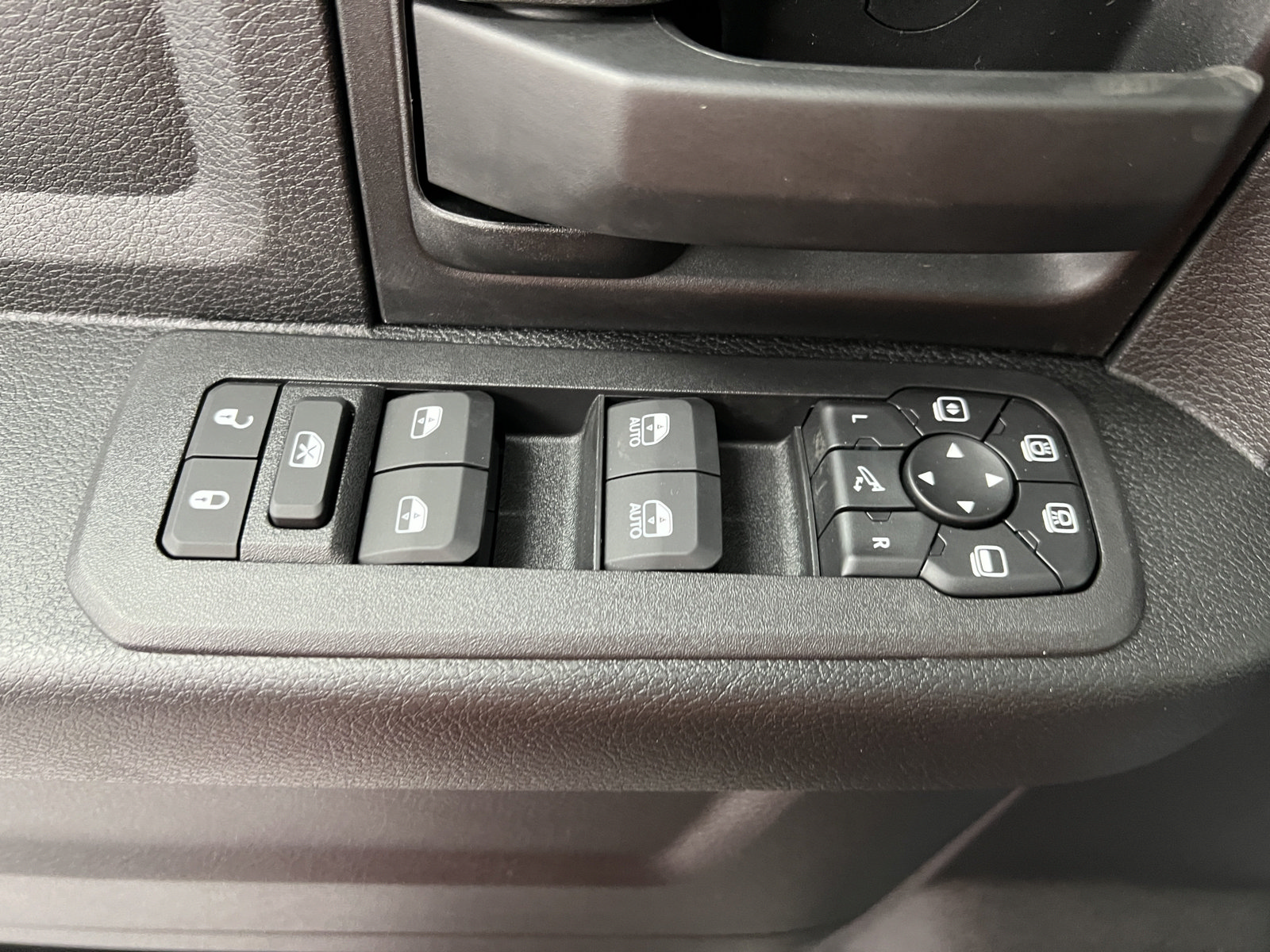 New 2027 RAM 2500 Tradesman AWD/4WD image 15