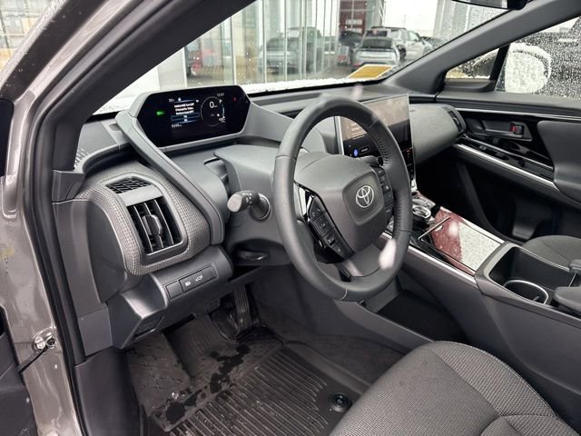 Used 2024 Toyota bZ4X XLE w/ Weather Package image 24