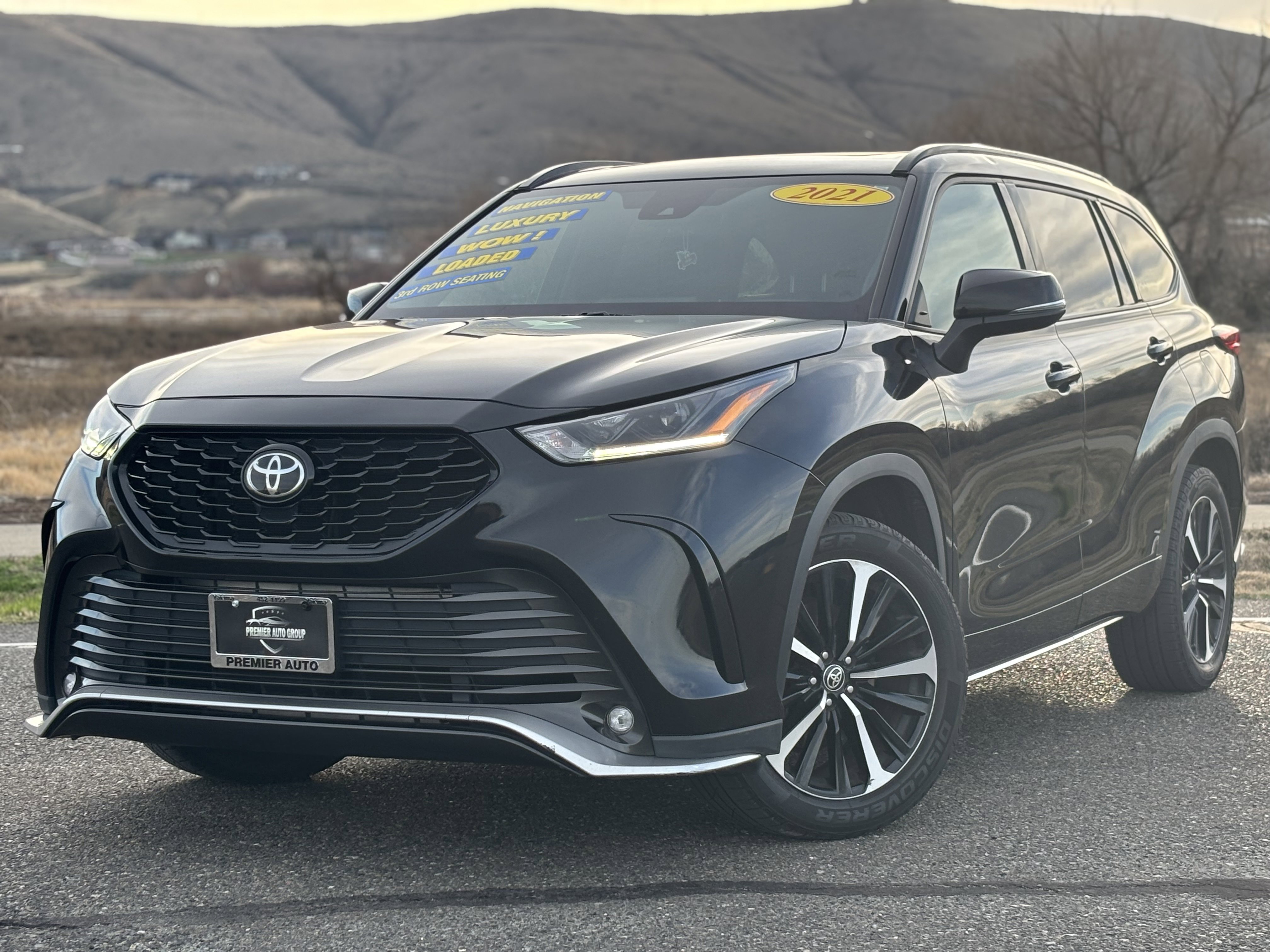 Used 2021 Toyota Highlander XSE