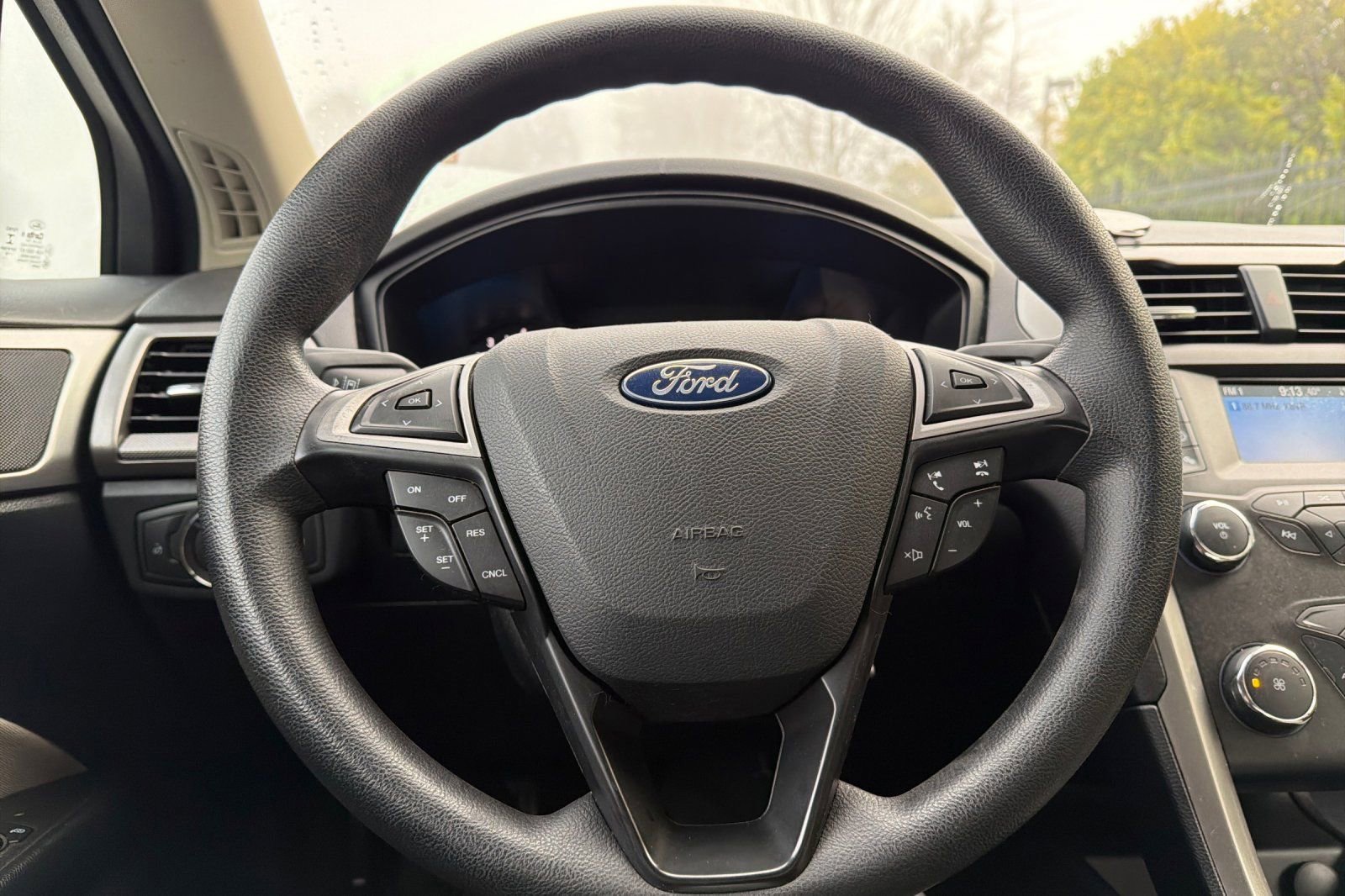 Used 2020 Ford Fusion S image 22