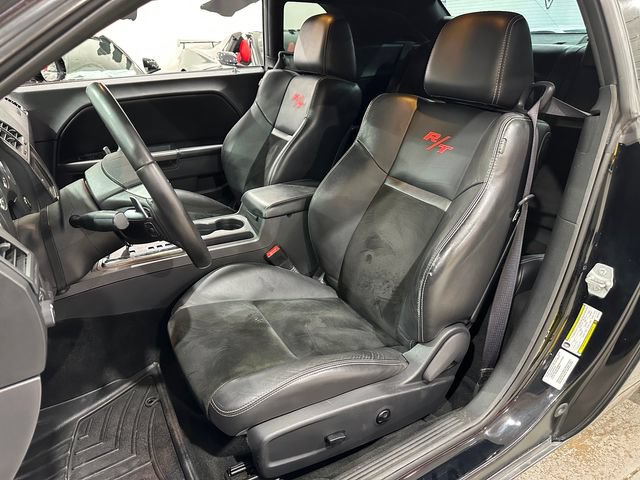 Used 2014 Dodge Challenger R/T RWD image 22