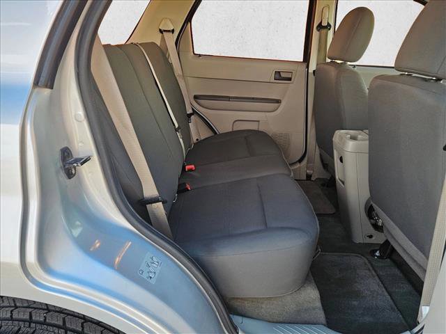 Used 2010 Ford Escape XLS image 19