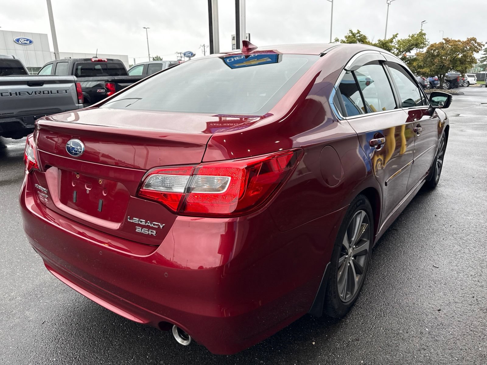 Used 2017 Subaru Legacy 3.6R Limited AWD/4WD image 6