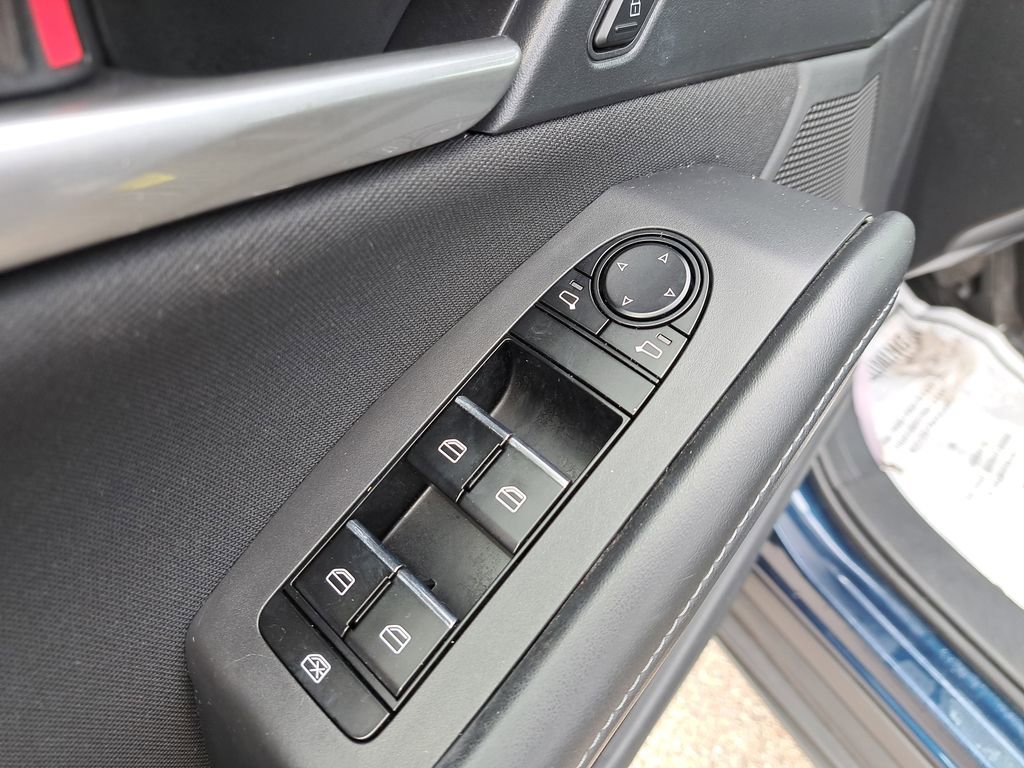 Used 2022 MAZDA CX-30 AWD 2.5 S image 13