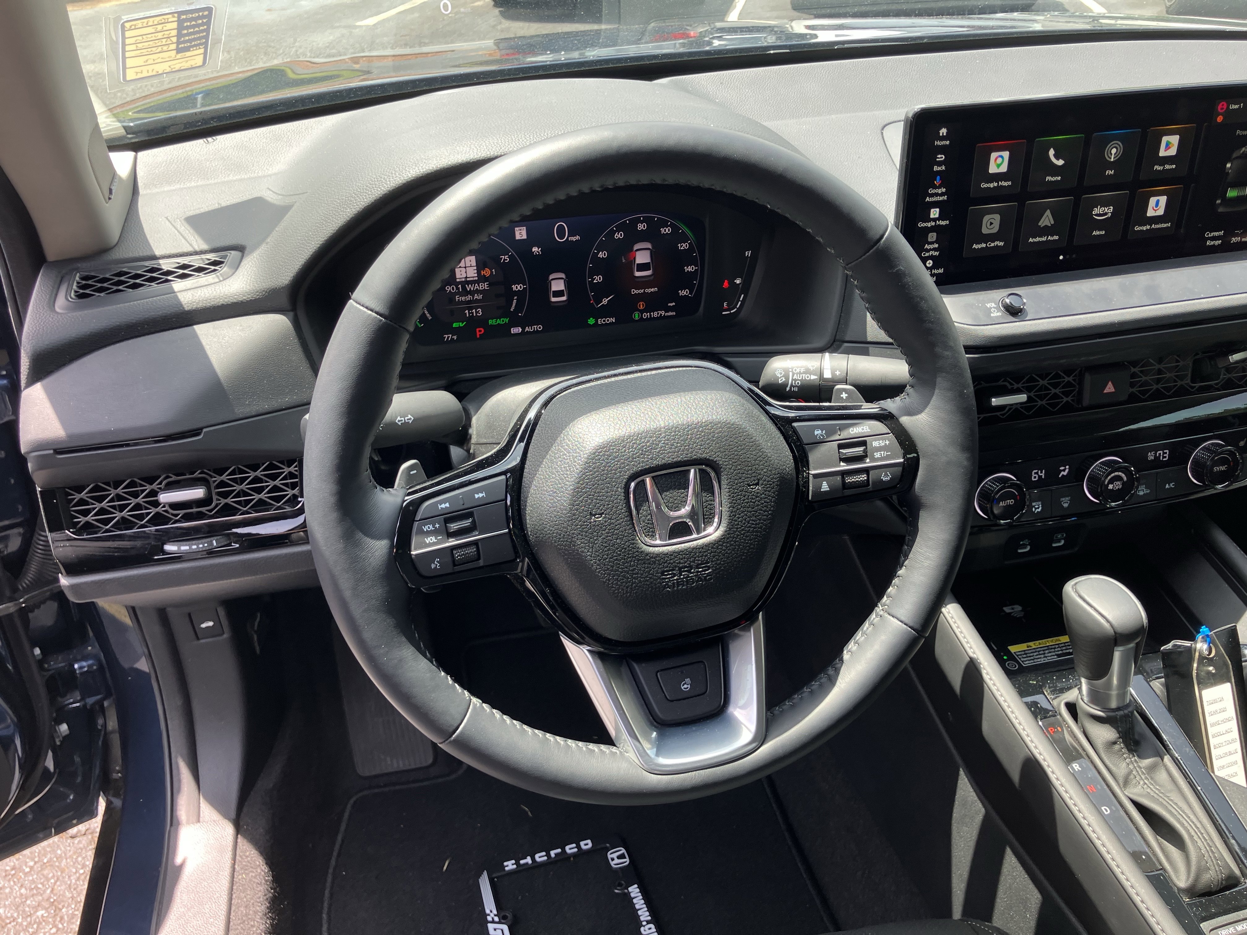 Used 2025 Honda Accord Touring image 7