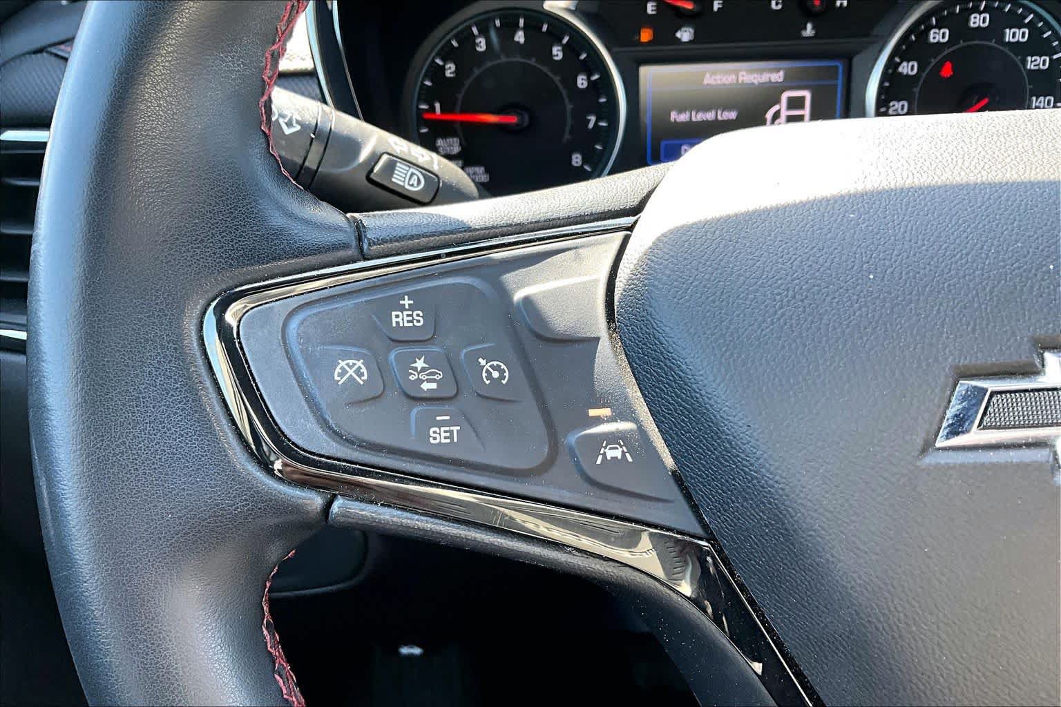 Used 2023 Chevrolet Equinox RS FWD image 23
