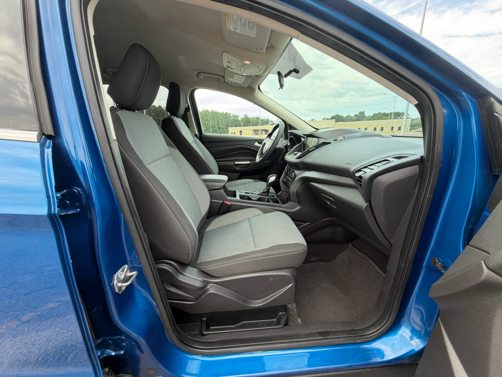 Used 2019 Ford Escape SE FWD image 20