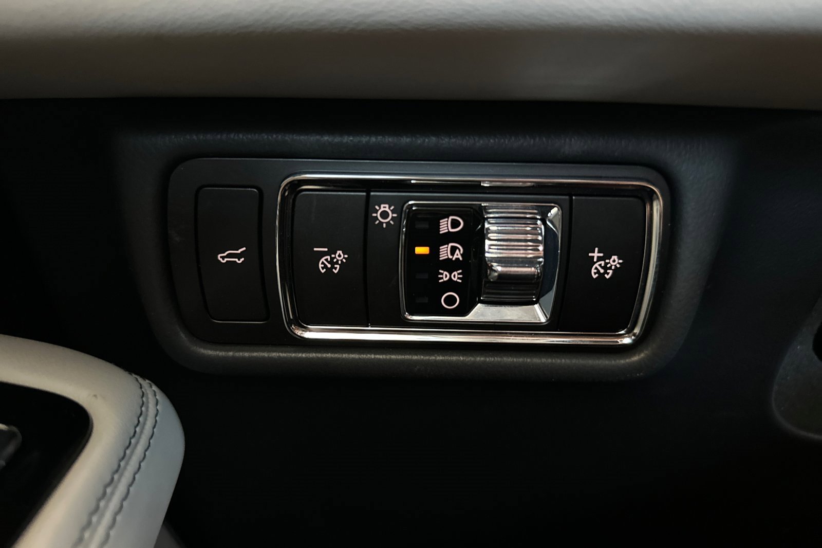 New 2025 Lincoln Aviator Reserve w/ Luxury Package image 28