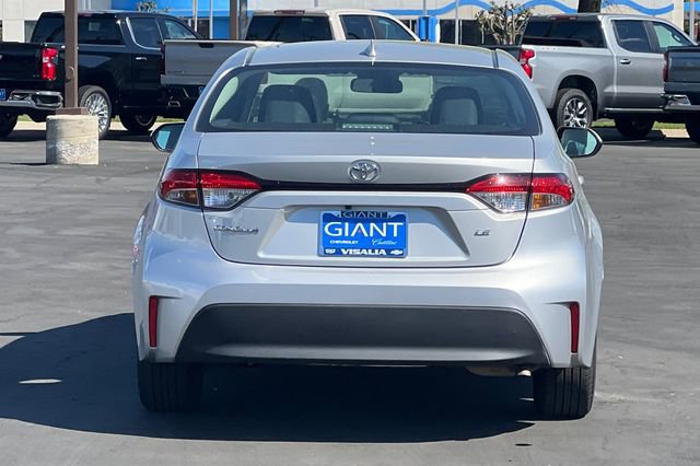 Used 2023 Toyota Corolla LE image 5