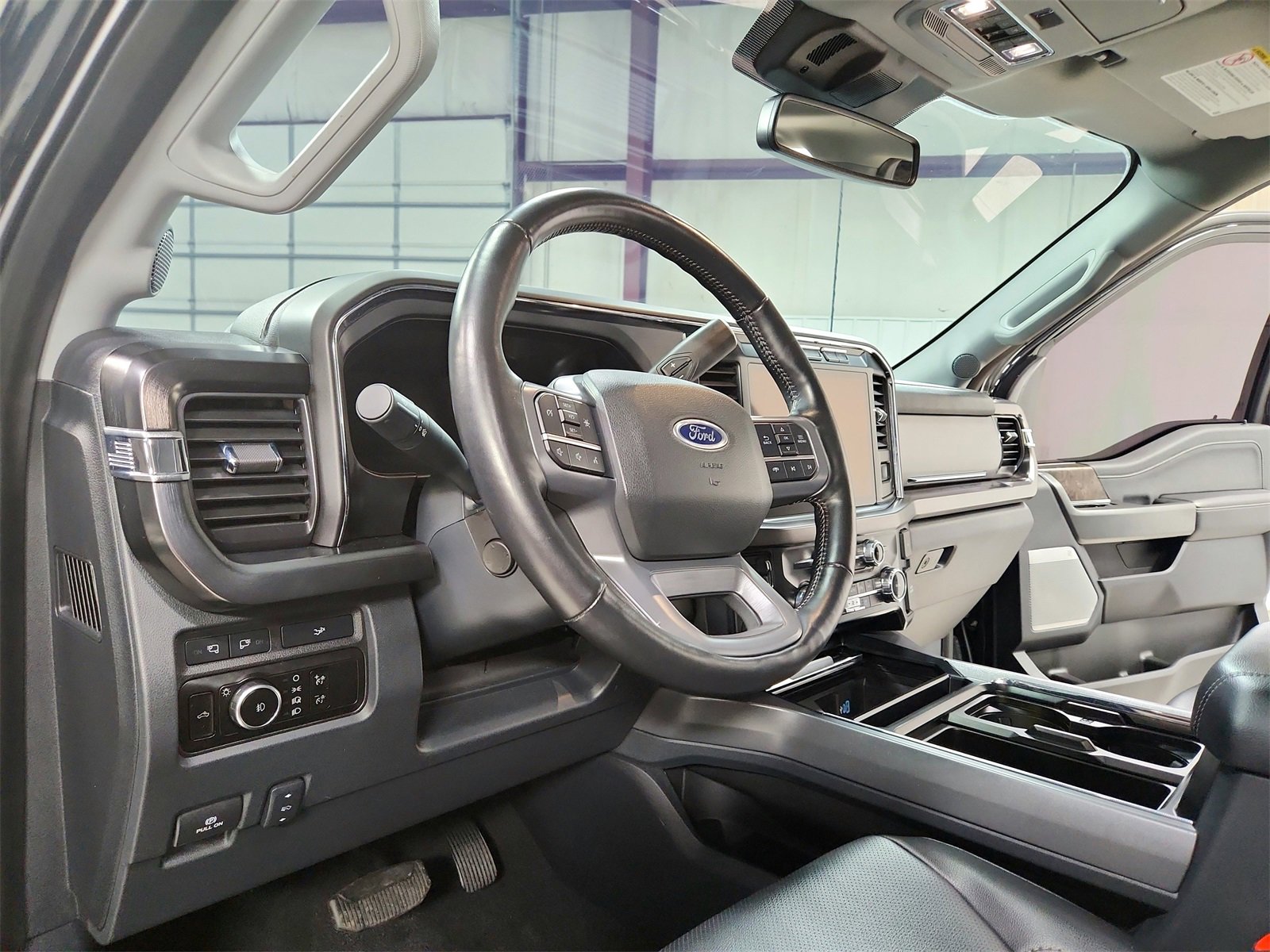 Used 2023 Ford F250 Lariat image 18