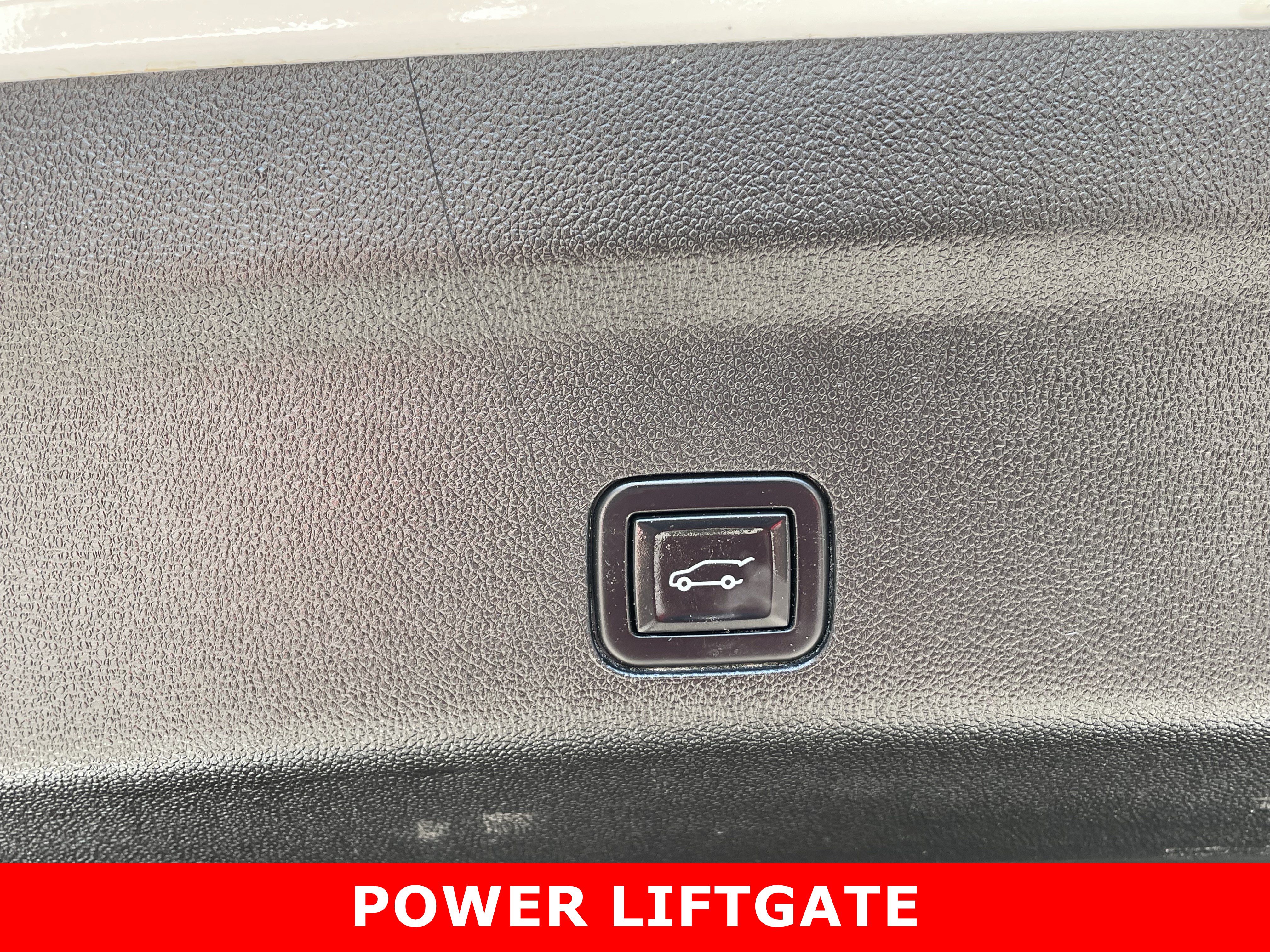 Certified 2024 GMC Yukon AT4 w/ Technology Package AWD/4WD image 25