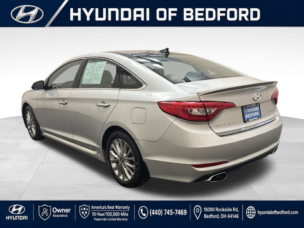 Used 2015 Hyundai Sonata Limited w/ Option Group 05 FWD image 9
