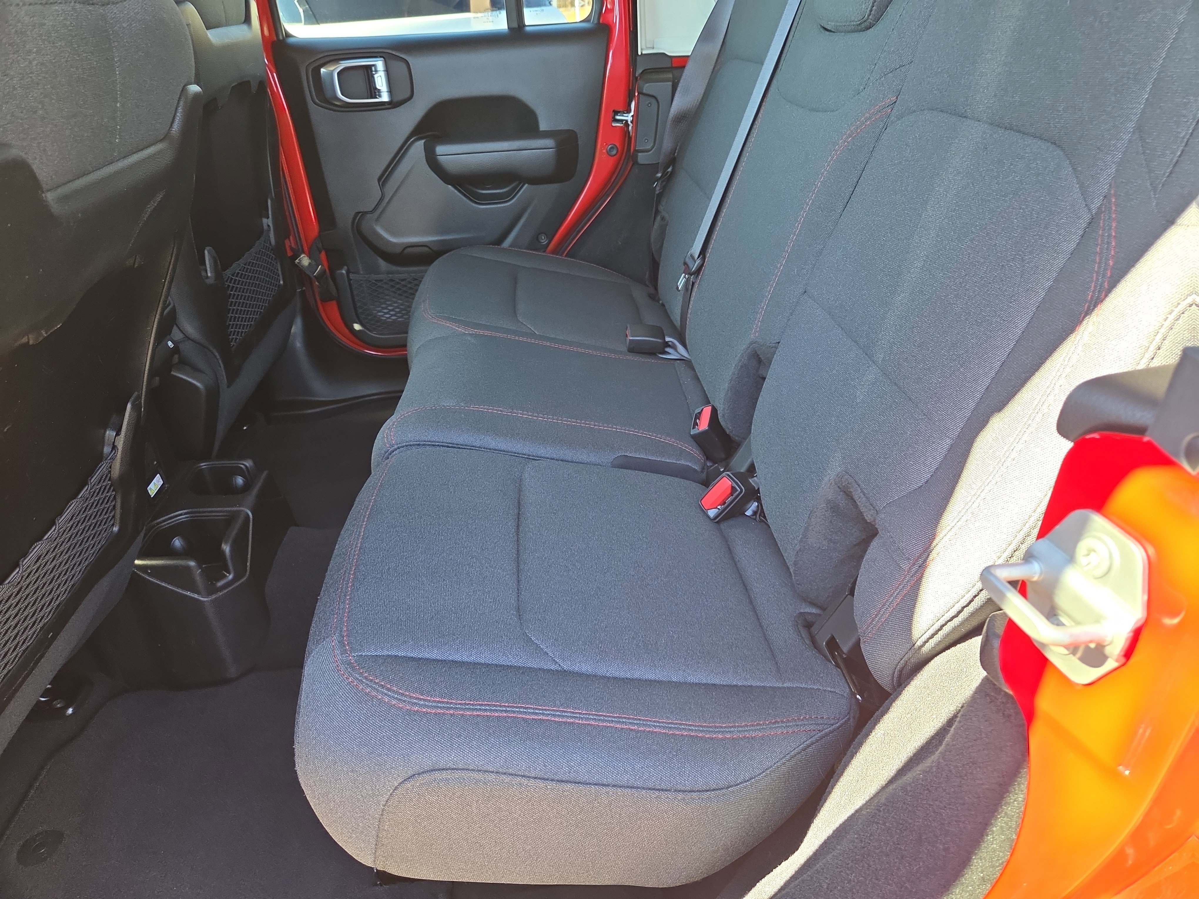 Used 2024 Jeep Wrangler Unlimited Rubicon image 7