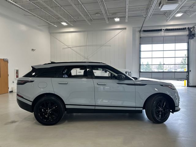 Used 2025 Land Rover Range Rover Velar Dynamic SE AWD/4WD image 5