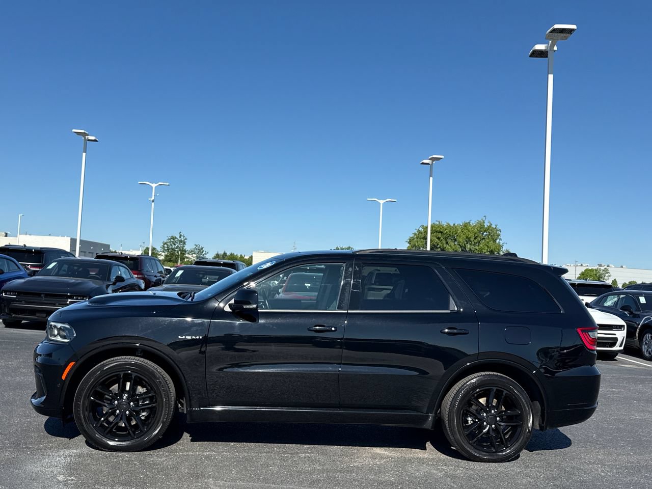 Used 2024 Dodge Durango R/T AWD/4WD image 5