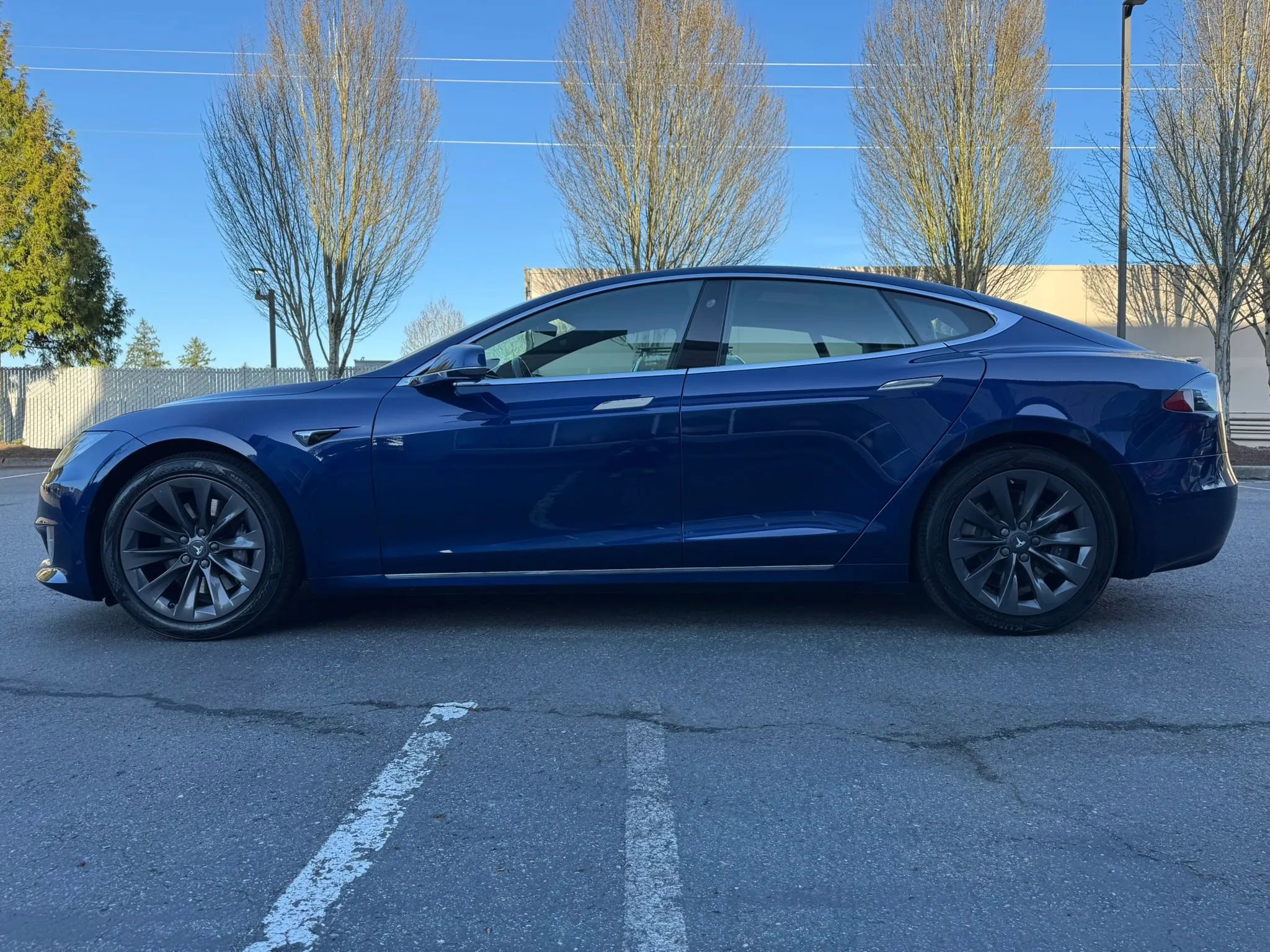Used 2017 Tesla Model S 75D AWD/4WD image 6