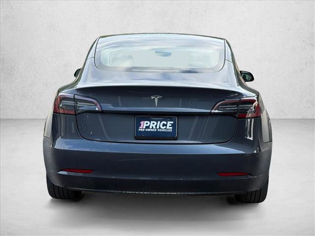 Used 2023 Tesla Model 3 Standard Range image 6
