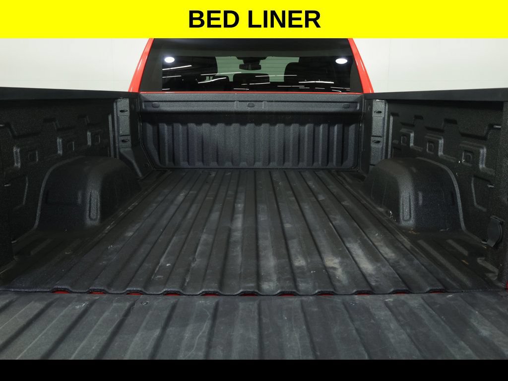 Used 2023 GMC Sierra 1500 Pro w/ Graphite Edition AWD/4WD image 9