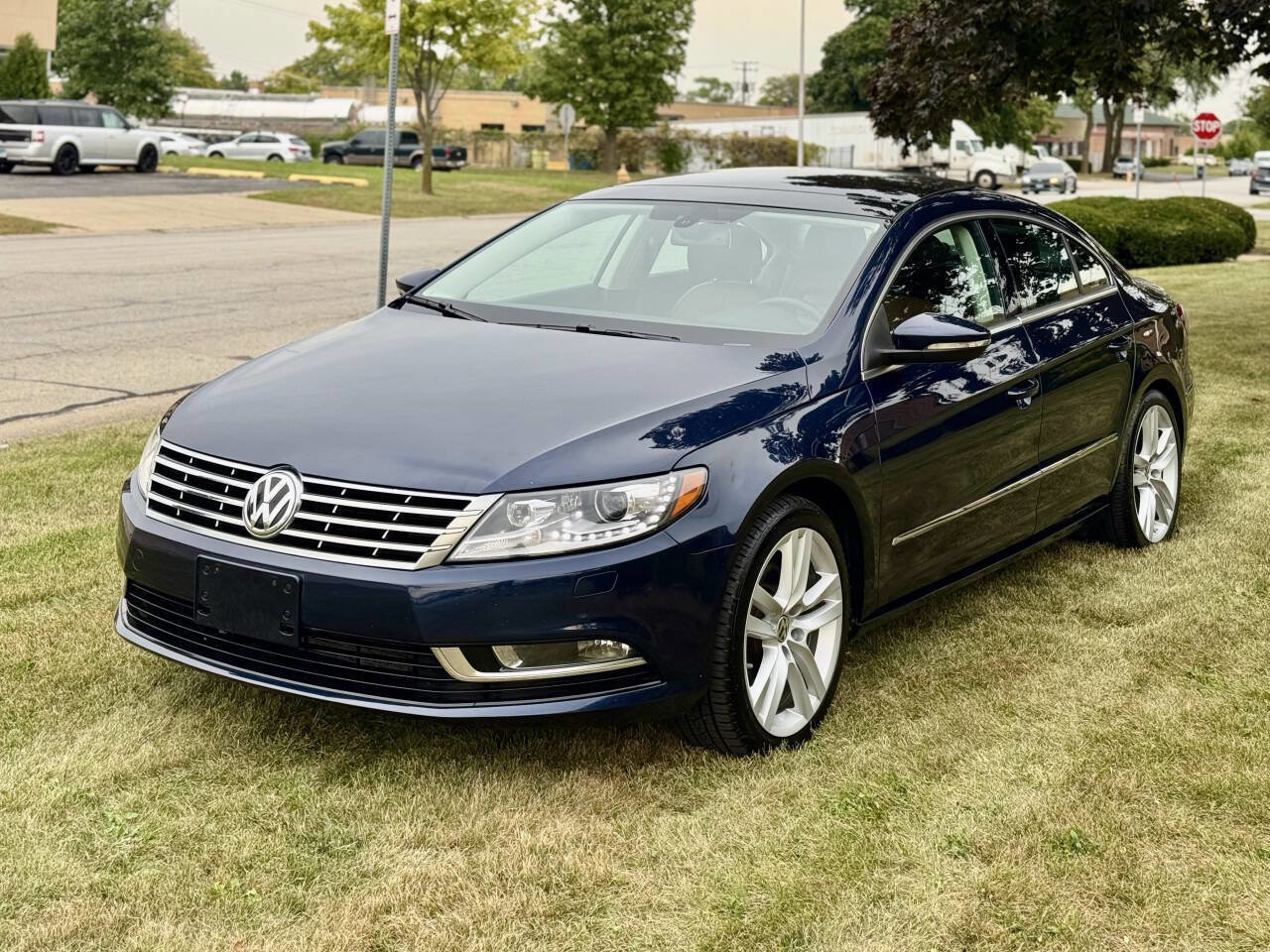 Used 2014 Volkswagen CC Executive image 2