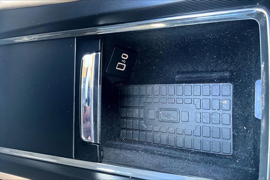 Used 2024 Lincoln Corsair Grand Touring w/ Equipment Group 301A image 18