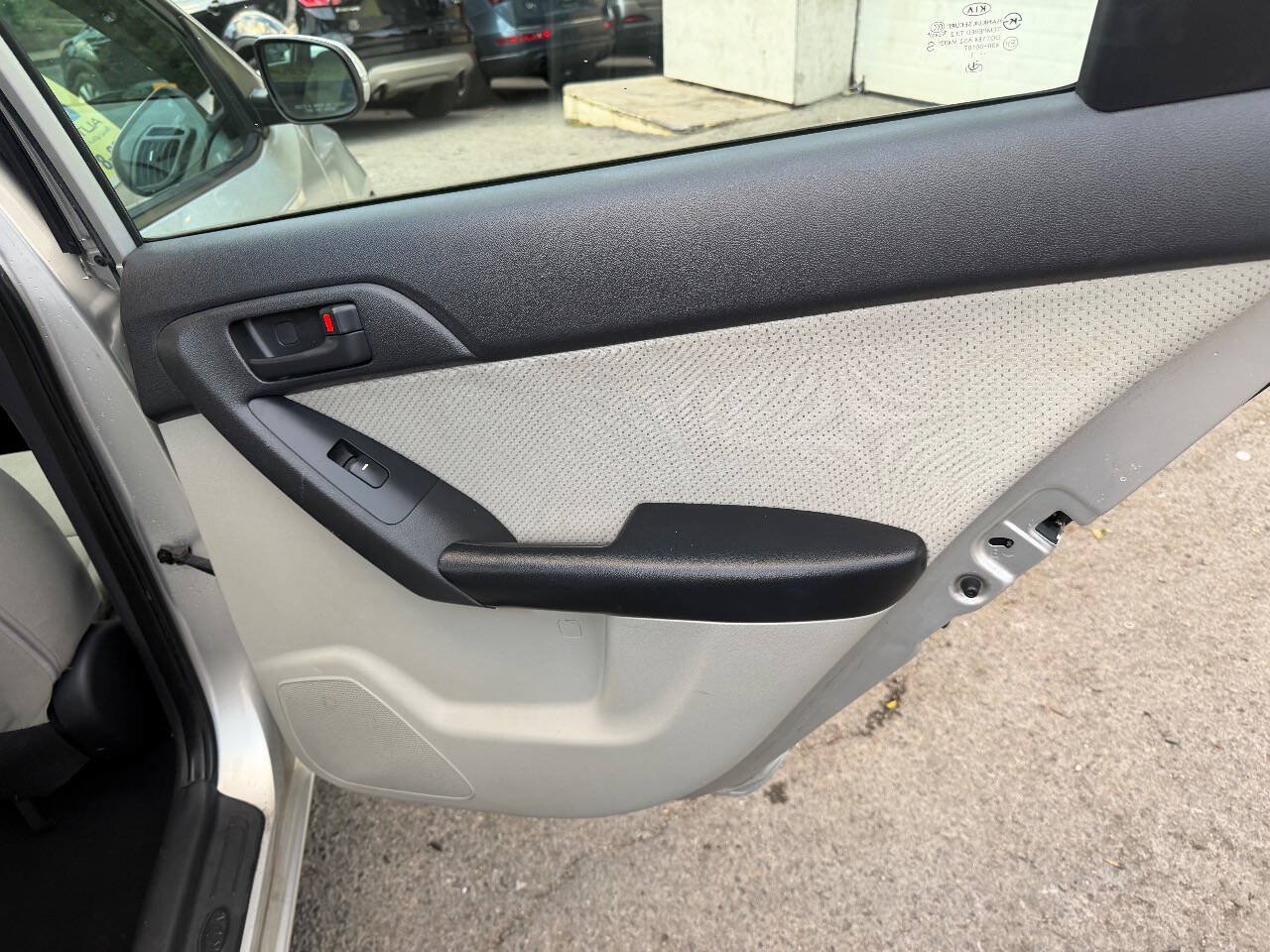 Used 2012 Kia Forte EX FWD image 19