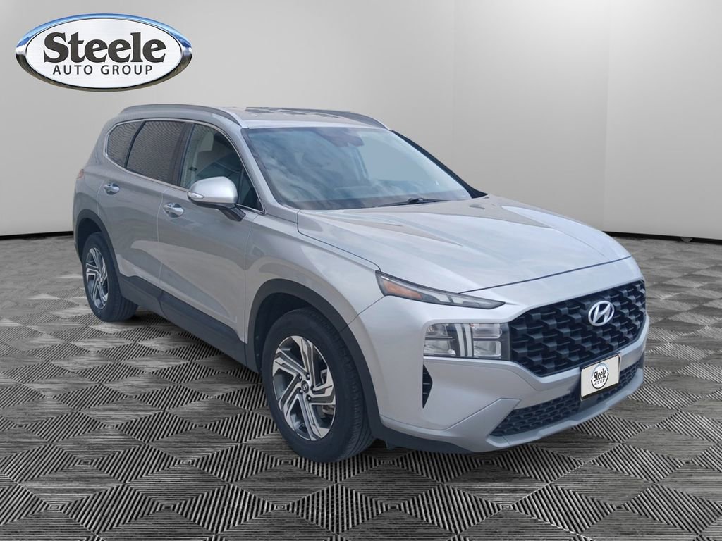 Used 2023 Hyundai Santa Fe SEL FWD image 3