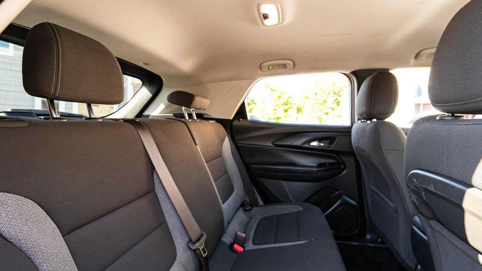 Used 2023 Chevrolet TrailBlazer LT w/ Convenience Package FWD image 14