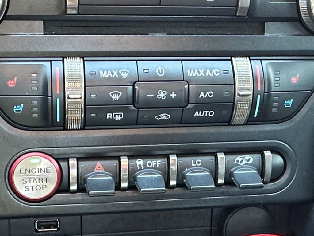 Used 2019 Ford Mustang Shelby GT350 w/ Technology Package image 16