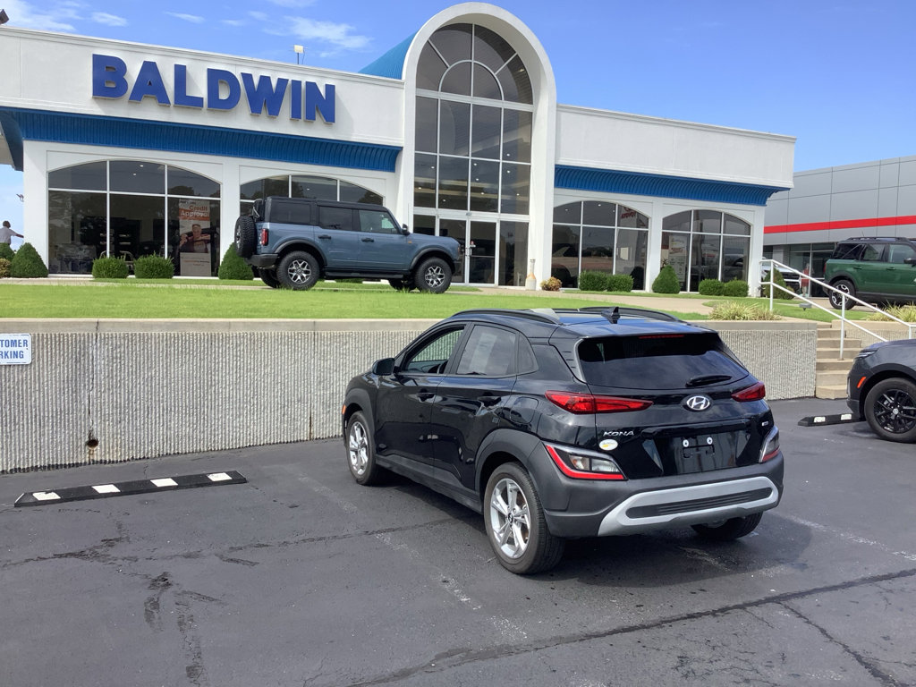 Used 2023 Hyundai Kona SEL w/ Convenience Package image 5
