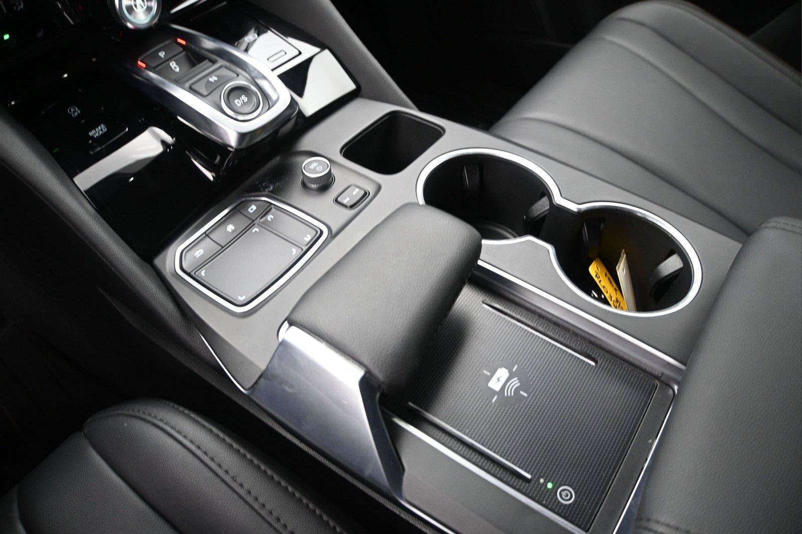 Used 2024 Acura MDX SH-AWD image 4