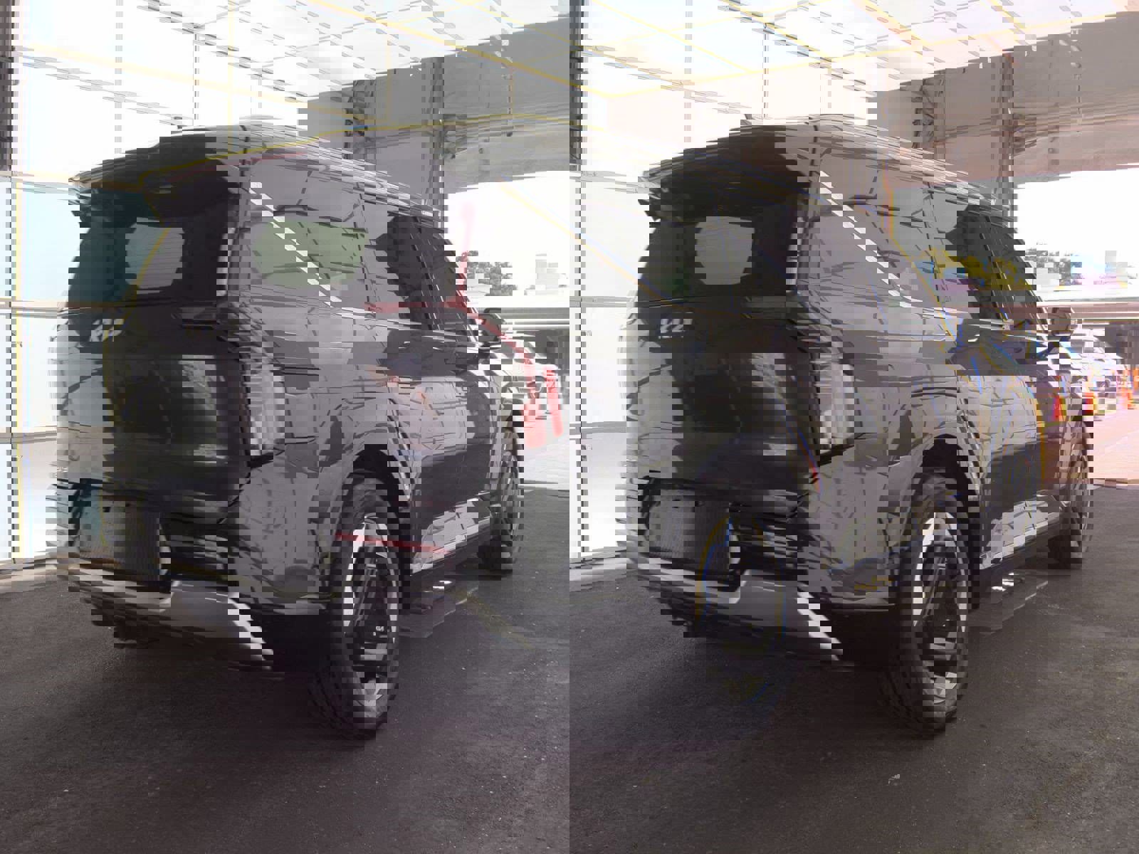 Used 2024 Kia EV9 Land image 6