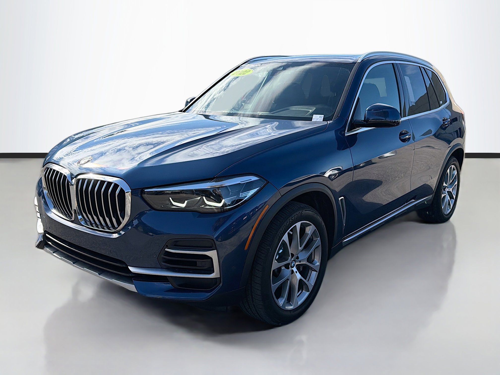 Used 2022 BMW X5 xDrive40i w/ Climate Comfort Package image 7