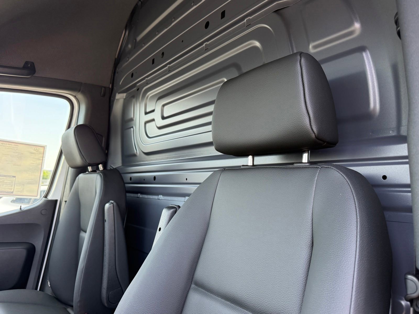 New 2025 Mercedes-Benz Sprinter 2500 image 22