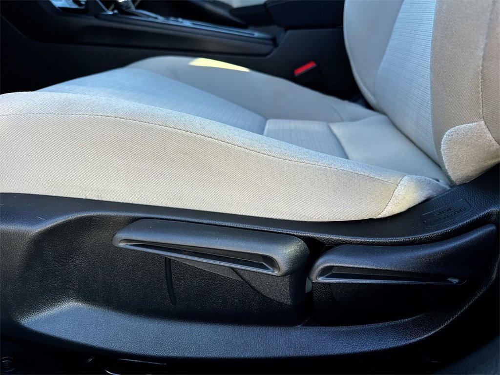 Used 2022 Honda Civic LX image 12