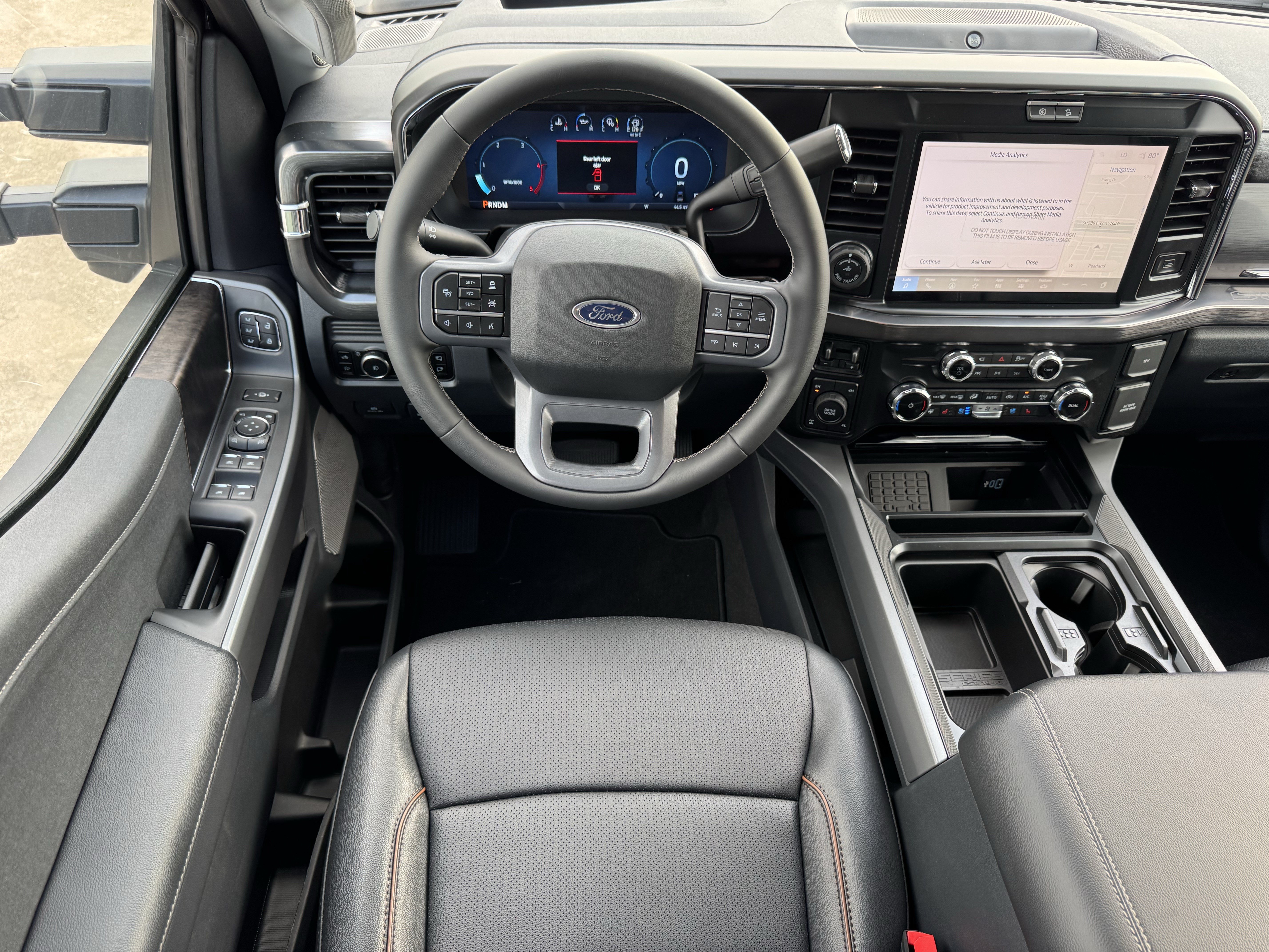 New 2026 Ford F250 Lariat w/ Black Appearance Package AWD/4WD image 14