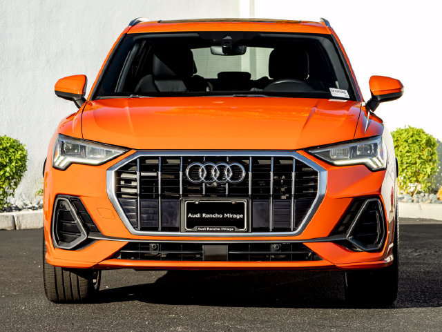 Used 2019 Audi Q3 2.0T Prestige w/ Prestige Package AWD/4WD image 3